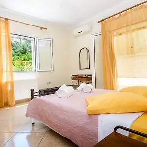 makis-residence.kefaloniahotels.net/